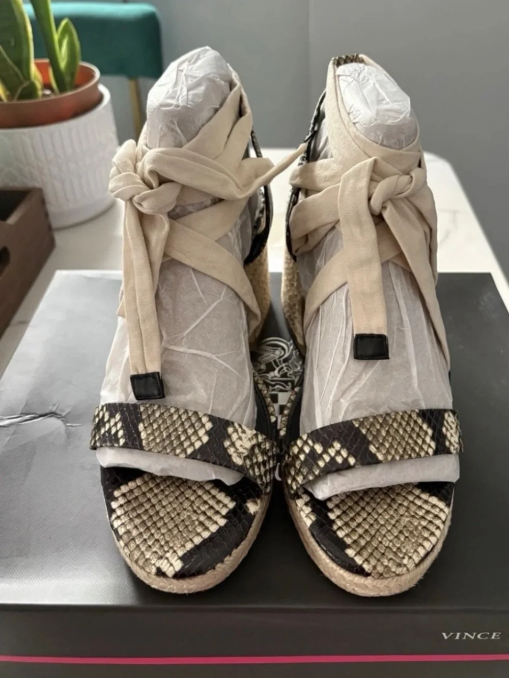 Vince Camuto Roreka Wraparound Tie Espadrille Sandal Size 7.5